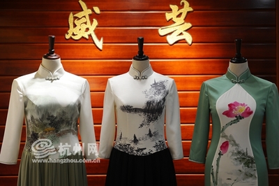 一襲旗袍寫意水墨江南 杭州網記者解密國宴禮儀裝杭網原創 圖片 - 杭網原創